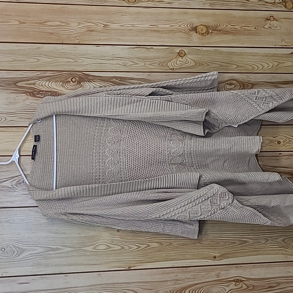 🟦🟦 Jeanne Pierre Women’s Cardigan (Size Medium)